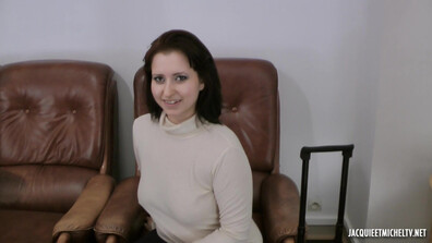 Tina 23 years old - teen - blowjob - brunette