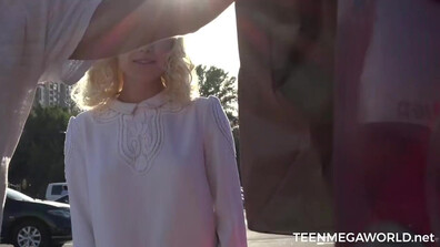 Loli Pop Sex after a little shopping - teen - blowjob - blonde