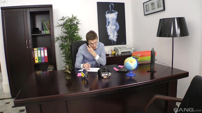Roxy Bell First Anal At Casting - anal - anal audition - anal casting - assfuck - audition anal - brunette - brunette anal - buttfuck - casting - casting anal