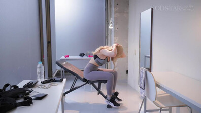 START 454 — The Lone Blonde Agent Who Stares Back At Her E - asian