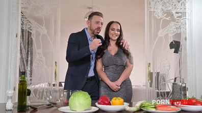 Jennifer Mendez Cookery Show Host Halts Filming To Take A DP Slamming On Set - jennifermendez - erikeverhard - roleplay - threesome - mmf - 2on1 - anal - asstomouth - atm - a2m