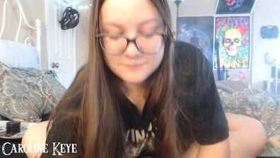Leelaloveless stoner gfe tease leela loveless - solo - amateur - toys