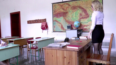 Ash Hollywood Schoolgirls And Teachers 4 - ash - hollywood