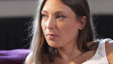 Can't Wait (Talia Mint i Elena Vedem) - lesbian