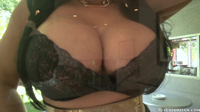 Kiara mia in bra busters 4 - bbc - milf