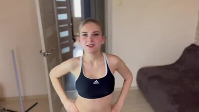 Russian Girl Sex belloff - babe