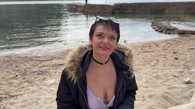 Angel Angel, 30 years old, medical secretary in Montpellier! - milf - big ass - blowjob