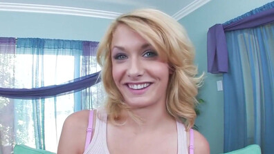 Blonde Beauty in Intense Interracial Blowjob - interracial