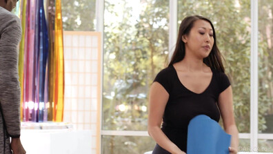Sharon Lee Breaking yoga - asian