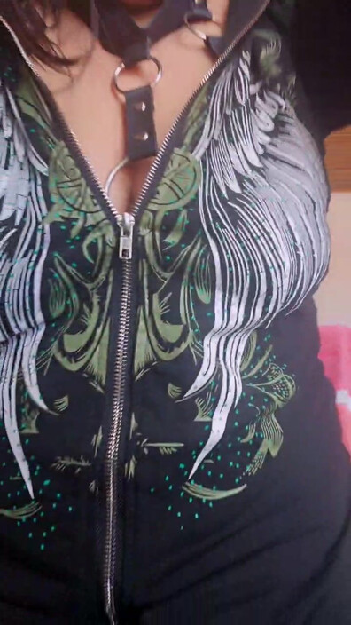 sophie artiste 2026 01 17 07h33m53s - webcam