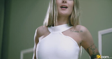 Elena Lux Turn On The Lights 2 - teen - blowjob - blonde