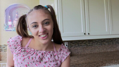 Gia Derza Bubble Butt Babysitters - blowjob - hardcore