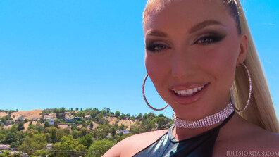 Kayley Gunner Blonde Queen Takes A Legendary BBC 4K - xxx