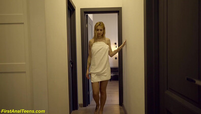 Teens Shower - babe
