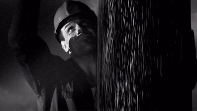 get caught in a web of sexual bliss - sexual