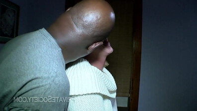 Dark hued phallus drives her wild - amateur - anal - mature - squirting - interracial - african - american - black - real - massages