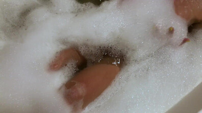 Dirty Lady Big Tits MILF Enjoys her Foamy Bath Rate my Sexy Wet Ass and Boobs 4К - softcore - amateur - solo