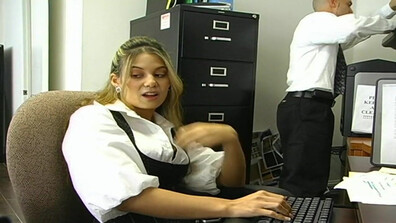 Ryder Skye An Amazing Day At The Office - blonde - blowjob