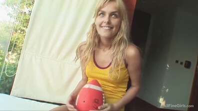 Sasha Blonde The Same Club - teen - babe