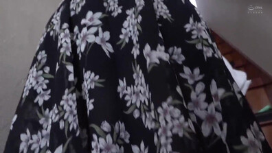Hot Japonese Mom And Stepson 250 - japonese - asian - mature