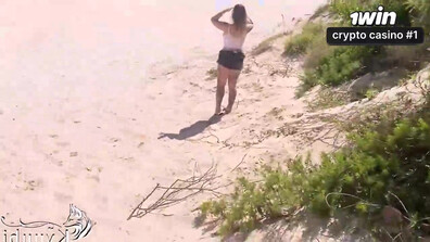 Loirinha safada briga com namorado e vai mamar outro na praia Fazendo gozar em Públ - brazilian - boquete amador - amateur - loira olho azul - porn - hd porn - boquete babado - xxx - 18-25 - traição