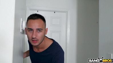 Skylar Vox Perving on Skylar Vox - HD Porn - Hardcore - Big Tits - milf - blowjob - big ass - anal