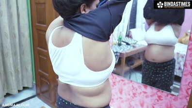 Unknown Girl Uncut (2022) BindasTime Hindi Hot Short Film - neelam - sapnasappu - tinanandy - tinadutta - sucharitabhattacharya - alkaraj - priyagamre - bhartijha - ayushijaiswal - suhanakhan