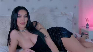 yviesweet 2026 01 10 06h35m53s - webcam