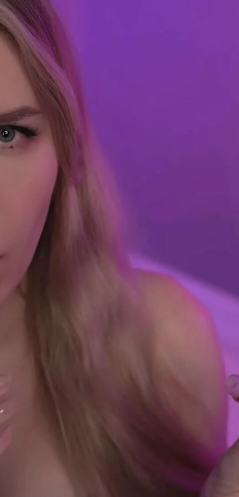 ASMR Mood Eating Lip Gloss ed