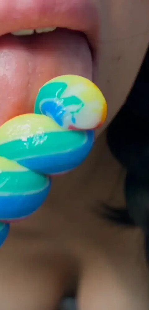 Linda ASMR This Lollipop is Having So Much Fun With Me