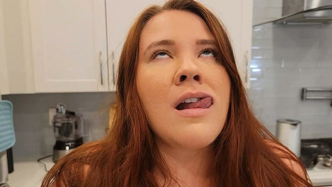 Annabelle Rogers Secretly Eating Mommys MILF Ass