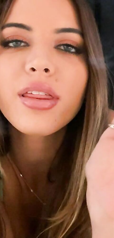 Crystal Knight - Extremely Erotic Smoking - ManyVids - milf - femdom - dirty talk - fetish - fake tits - big tits - solo