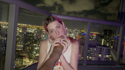 Melody Parker Sucks Feet