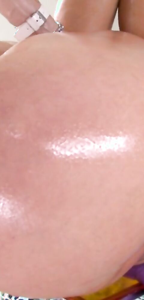 Savannah Fox - Let's Go Anal On this Huge Ass! - Pawg - Pawg - anal - big ass - big dick - pov - blowjob - deepthroat - oil