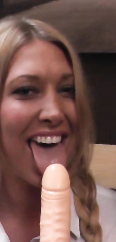 Danielle Maye XXX - Danielle Maye Lexi Lowe Blowjob School - ManyVids - blowjob - teacher - blonde - milf - big tits - tattoo - fake tits - dirty talk - pov