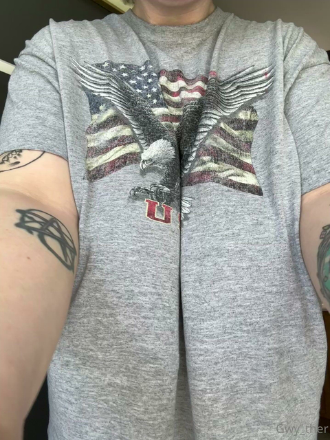 Gwy Ther Titty Bounce