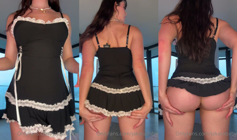 Jakara Bella Undresses