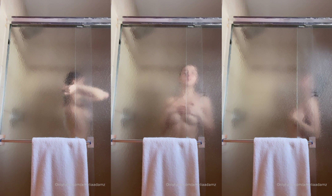 Amelia Adams Teasing In The Shower