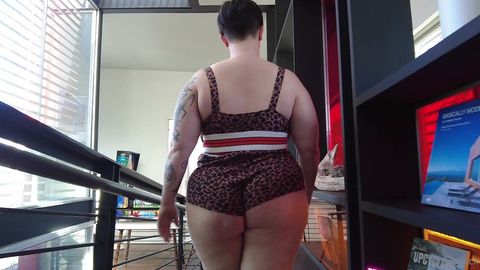 BBW QTsnack Twerks Her Huge Ass And Licks Her Own Nipples