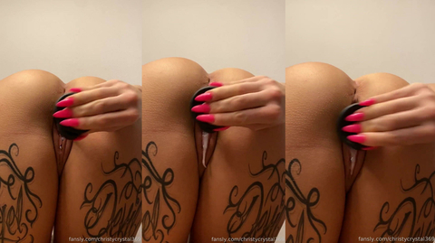 Christy Crystal Cums With Her Favorite Dildo