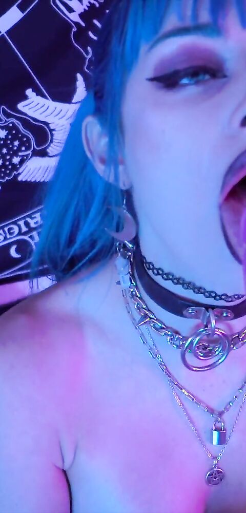 Jewelz Blu - Goth Girl Spellbound Dildo Fucking - ManyVids - dildo - teen - solo - big tits - masturbation - pussy - dirty talk