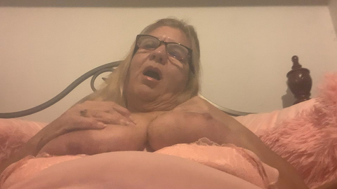BBW SweetAimeeLuv Do you want to Look up Mommys Dress