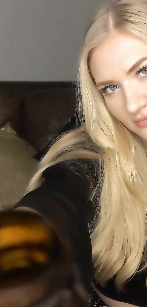 Goddess Dommelia - A Christmas Gift For A Husband - ManyVids - blonde - milf - big tits - femdom - fetish - dirty talk - pov