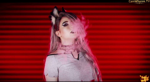 Slutty MollyRedWolf Gets Fucked and Filled With Warm Cum