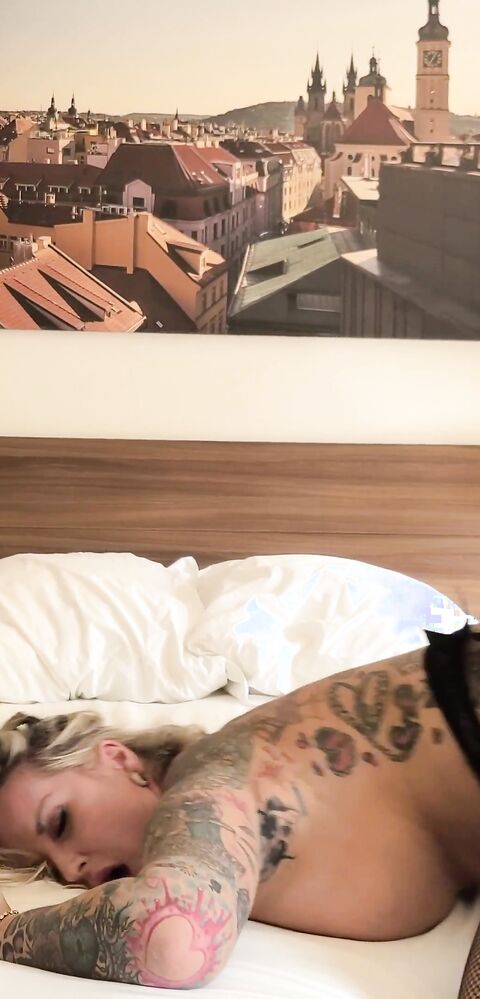 Tommy Wood - RAW fuck with Czech Escort Jarushka Ross - ManyVids - czech - big dick - blowjob - pov - deepthroat