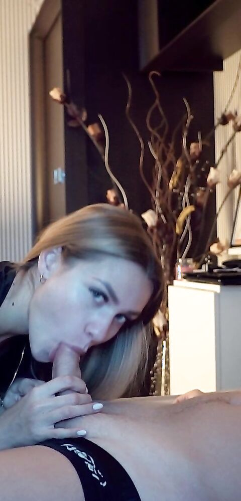 LuxuryMur - I Sucked In The Morning And Tasted Cum - ManyVids - blonde - teen - pov - small tits - blowjob - big dick