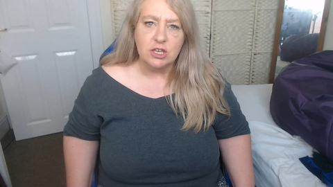 English Milf Big Belly Giant Mommy Chores Custom Vid