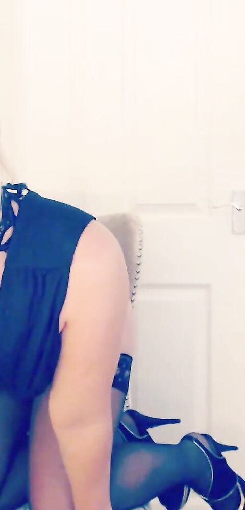 Goddess Blonde Kitty - Verbal Humiliation Joi Medium Intensity - ManyVids - blonde - jerk off instruction - milf - femdom - solo - dirty talk - big tits - fetish - virtualsex