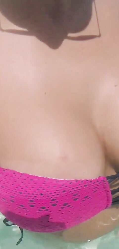 ImMeganLive - UNDERWATER CLOSEUP TEASE - ManyVids - ImMeganLive - tease - big tits - pov - dirty talk - public - outdoor