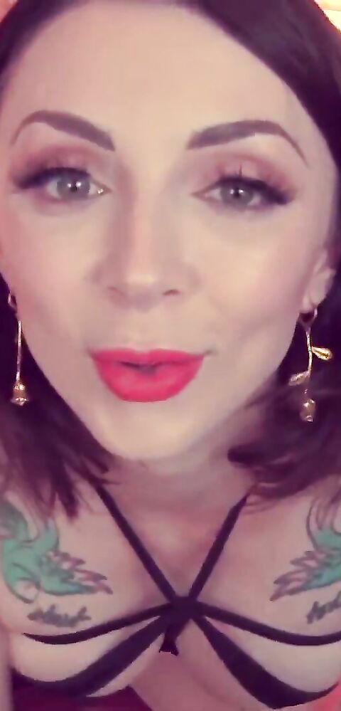 Miss London Lix - Evolutionarily fucked - ManyVids - fetish - pov - big tits - fake tits - tattoo - dirty talk - milf - femdom - tease